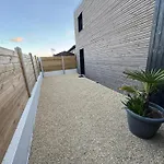 Des Pontons - Cap Sud - Vue Hébergement de vacances
